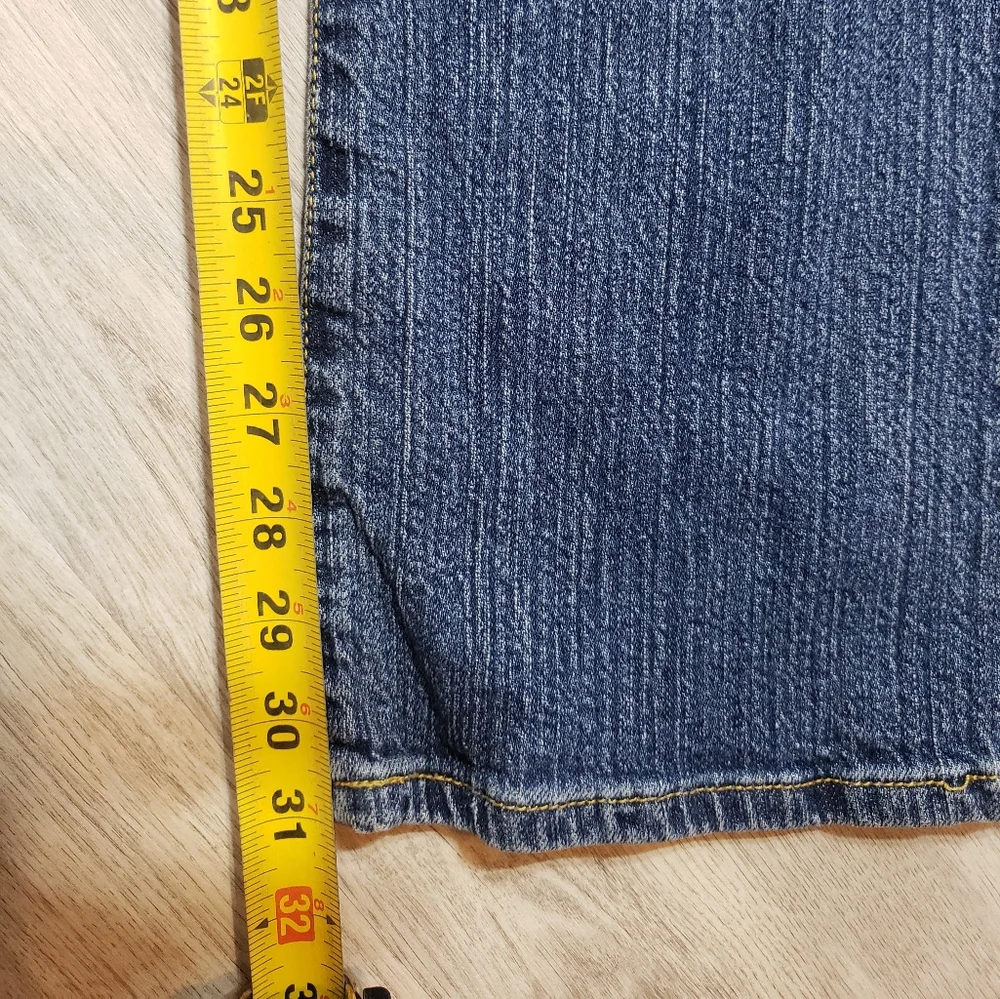 Womens Zena Jeans with rhinestones..Size 4 - Picture 11 of 13